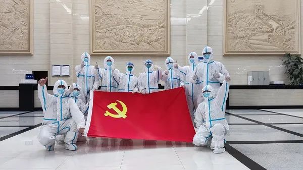 “防控疫情守初心，师生党员担使命”——机电工程学院学生第二党支部在行动